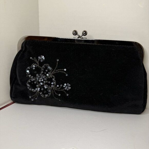 Express Navy Velvet Evening Handbag Party Essential - Picture 1 of 4